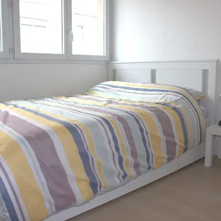 Apartment Studio Paris Sud A Cote Du Metro