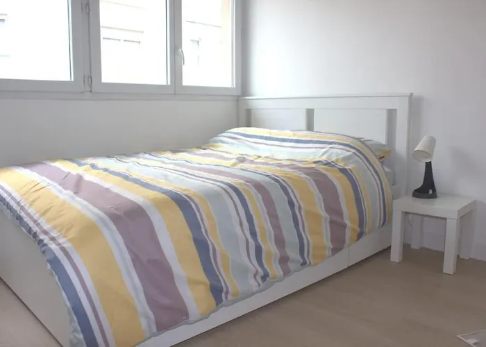 Appartement Paris Sud A Cote Du Metro